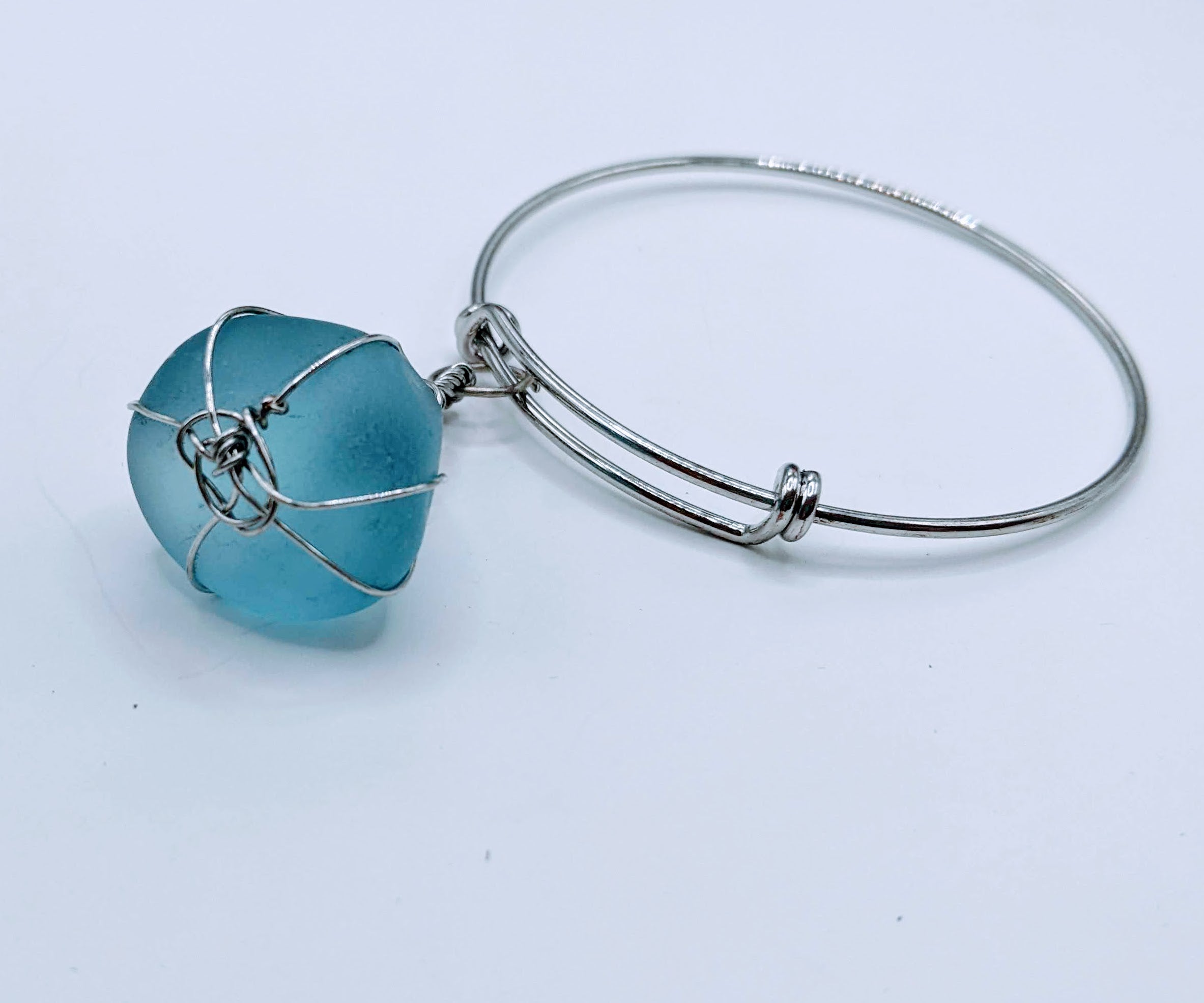 Aqua seaglass nugget bracelet