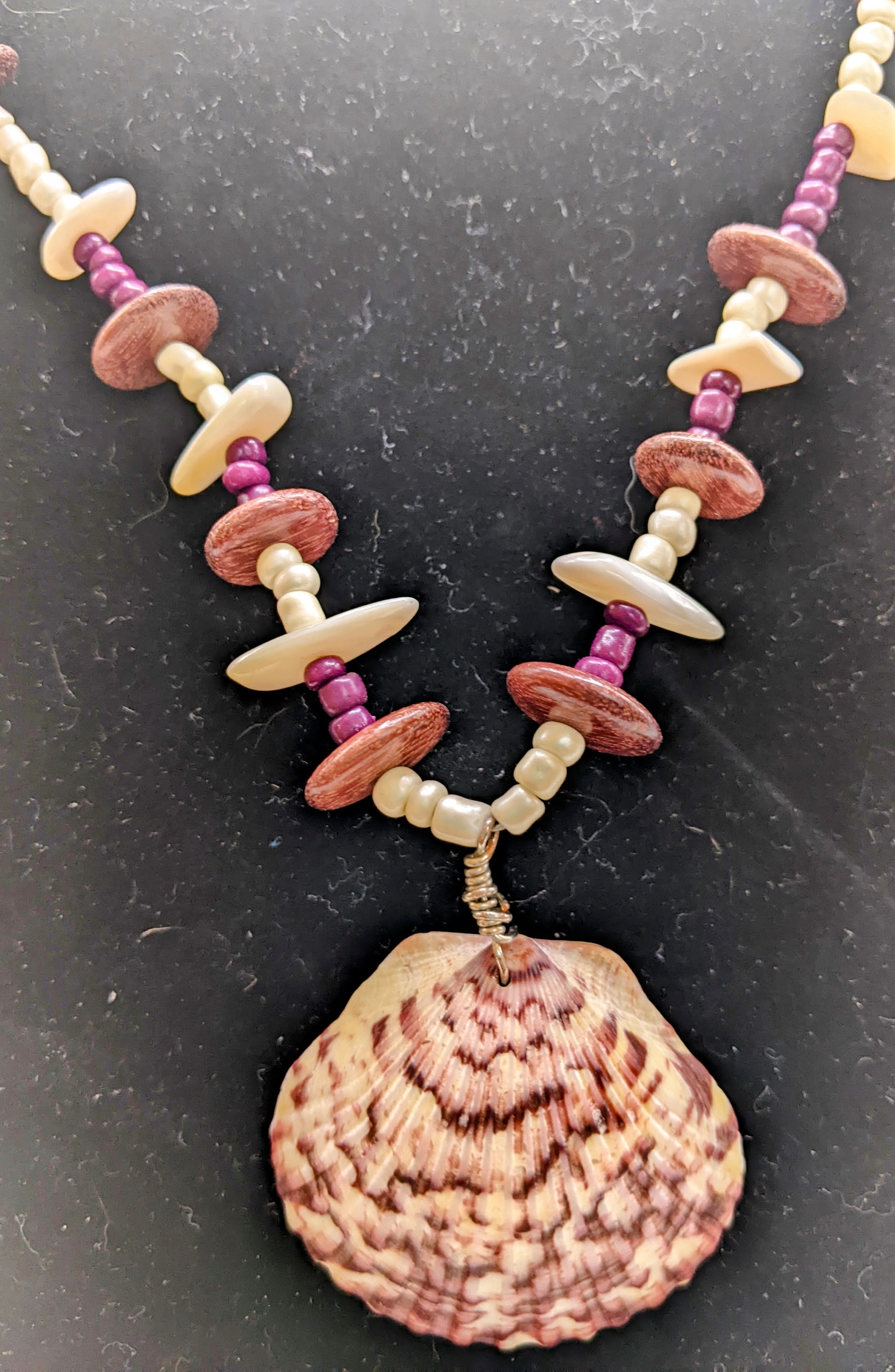 Calico scallop shell and wood beads necklace
